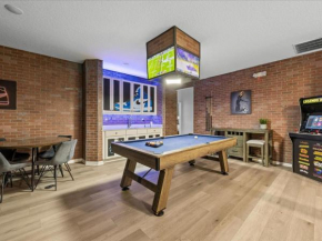 14 Bed Mansion Retreat. 2473